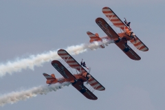 Wingwalkers - balancing