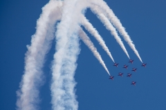 Red Arrows Dive