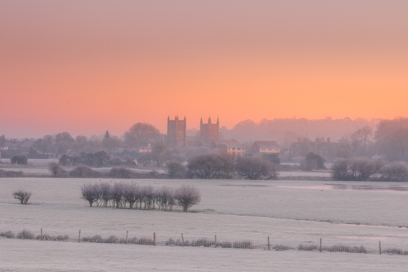 Wimborne cold morning glow