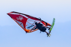 Windsurf 9